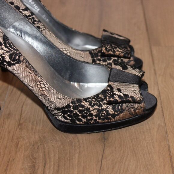 Stuart Weitzman Black & Brown Lace Peep Toe Pumps Heels Women's Size 8.5 - Picture 4 of 13